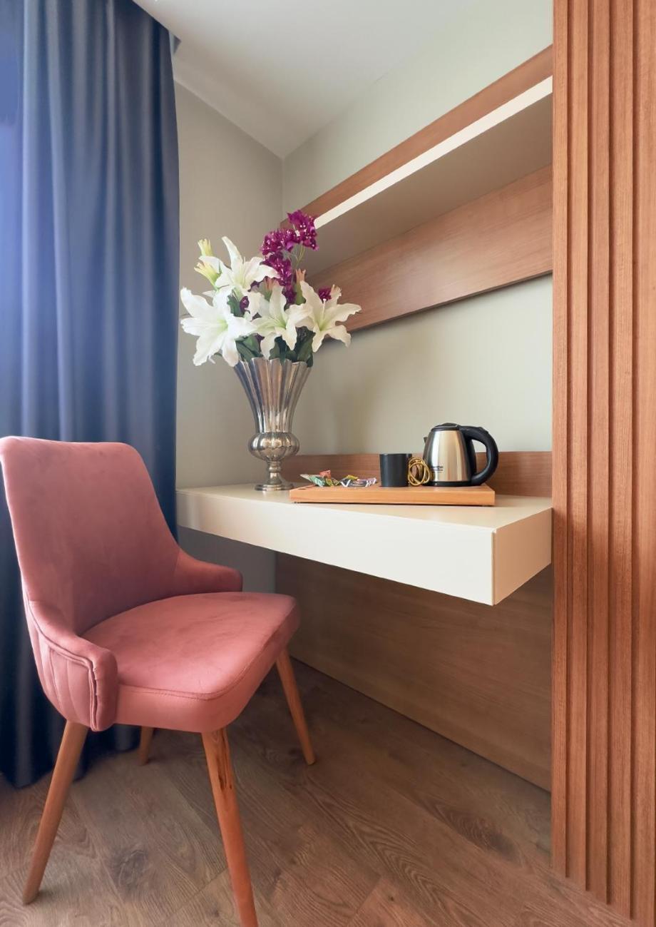 Frezya - Exclusively Woman Hotel Istanboel Buitenkant foto